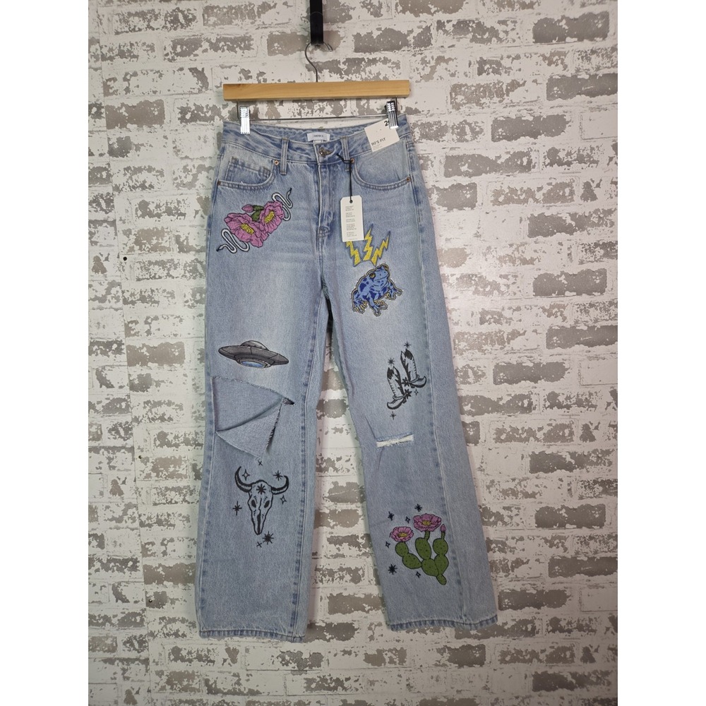Y2K Style Embroidered Patch Jeans Size 26 Whimsy Cartoon 90's Fit